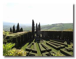 La Foce garden